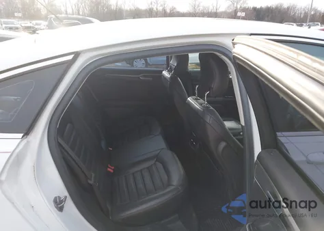 2014 Ford Fusion Se z USA, uszkodzony, nr VIN 3FA6P0HD1ER204218